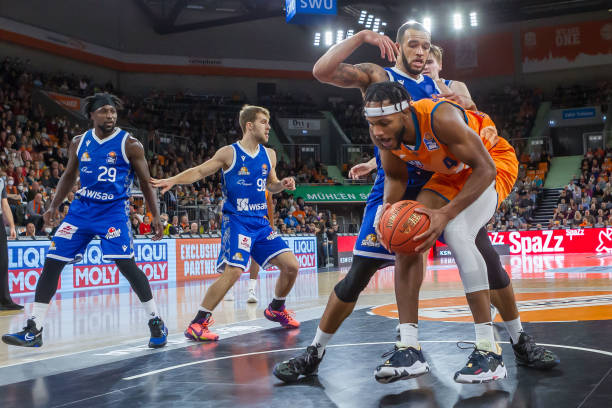 过去一年中 过去一年中